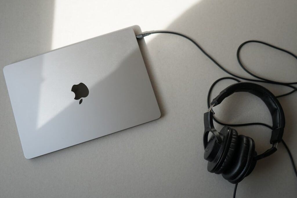 Jak Podłączyć Głośniki Do Laptopa – Prosty Poradnik Krok Po Kroku