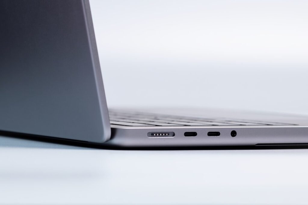 Jak Podłączyć Mikrofon Do Laptopa – Prosty Poradnik Krok Po Kroku