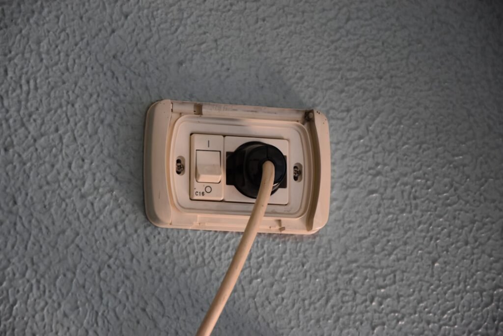 Jak Podłączyć Kuchenkę Elektryczną – Bezpieczny Montaż Krok Po Kroku