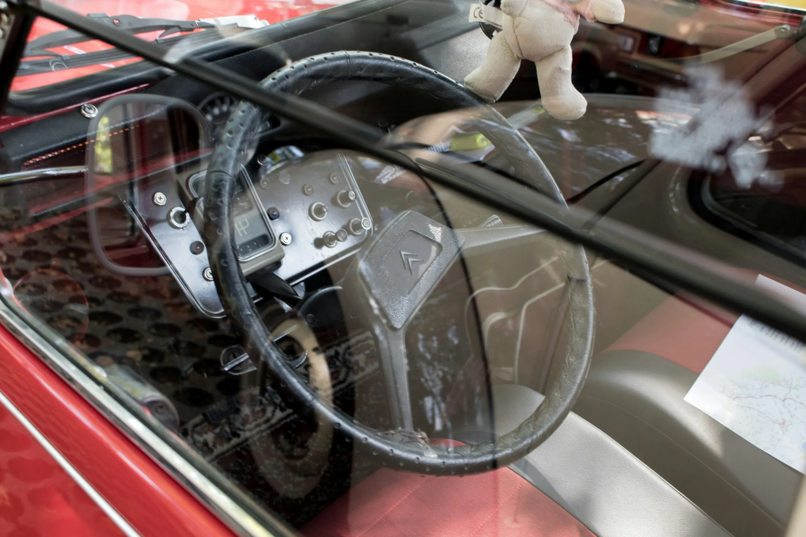 black steering wheel