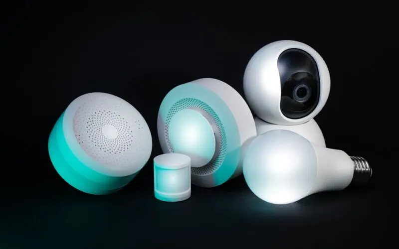 Biuro wie, czego potrzebujesz: Jak sensory IoT personalizują Twoje środowisko pracy?