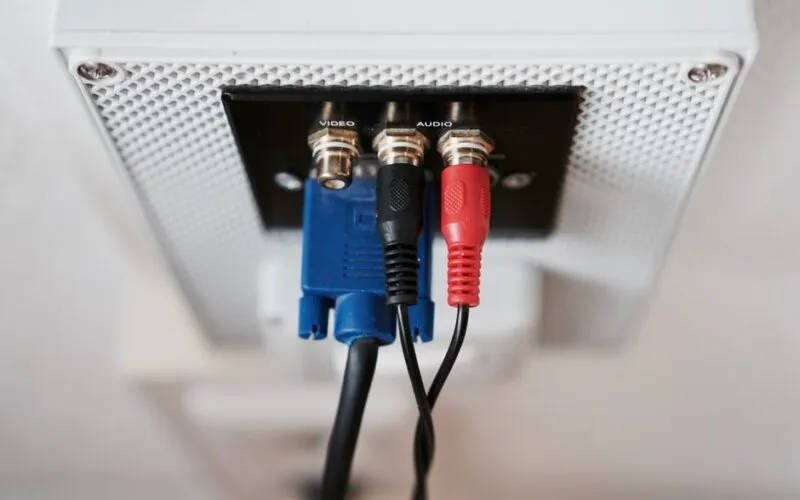 Który kabel do amplitunera i TV? Sprawdź krok po kroku