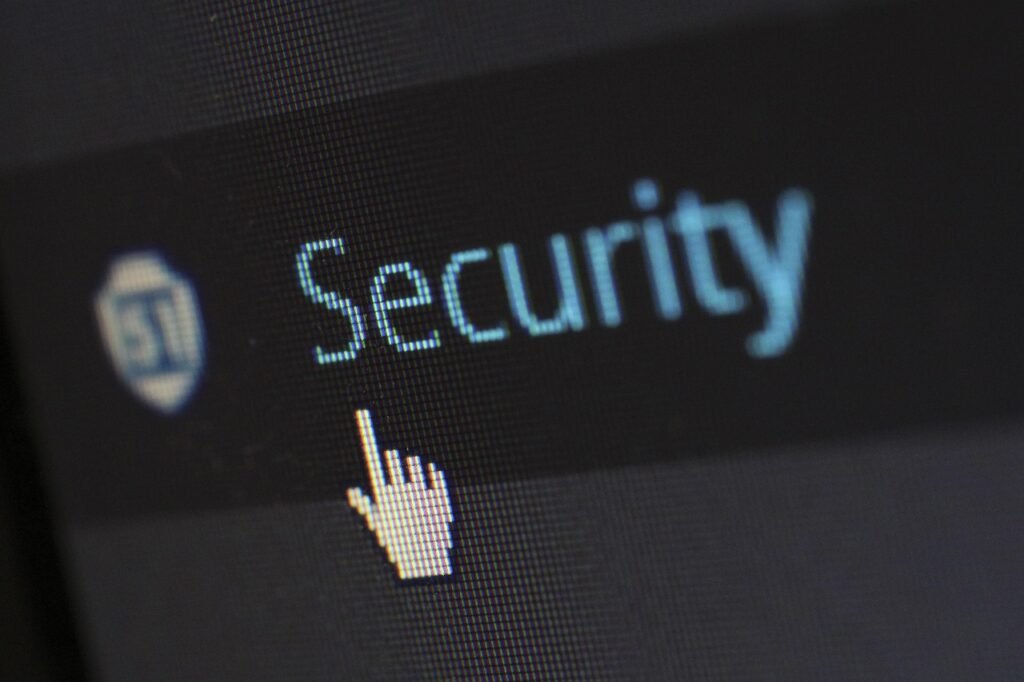 Biometryczne systemy dostępu w biurze – między wygodą a prywatnością. Kompletny przewodnik prawny i techniczny.