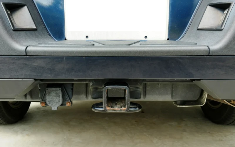 Standard class III tow hitch with 7-pin blade trailer connector from a 2009 Honda Ridgeline RTL